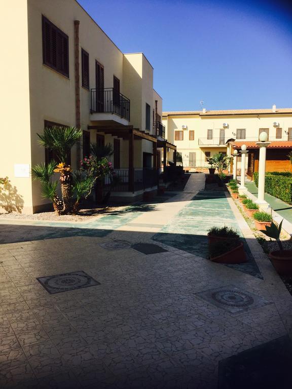 Le Palme Tropicali Apartman San Vito Lo Capo Kültér fotó